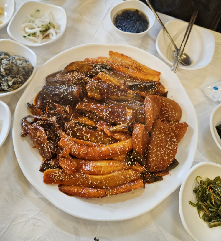 Baekdeokjangkodarisuyeongbonjeom 3