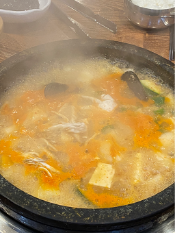 Yonghodong golmokjip 4