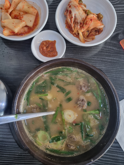 Oboksundaeguk (오복순대국) 3