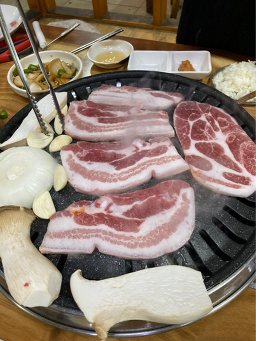 Inseonghanusikyuk (인성한우식육) 1