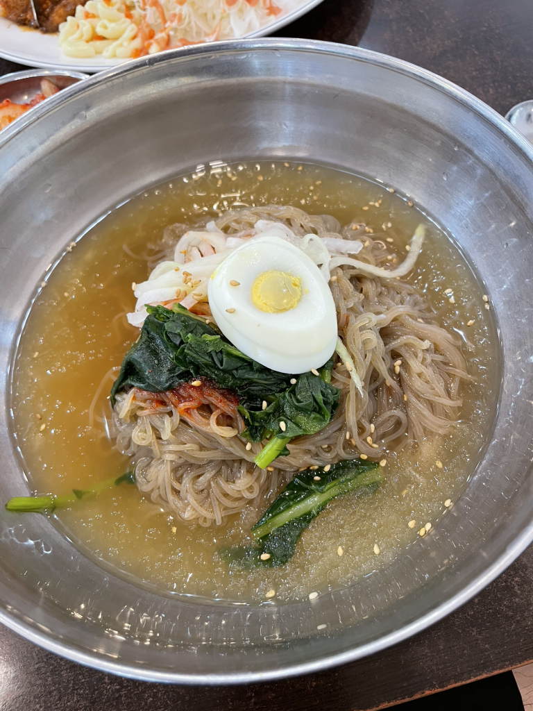 세숫대야왕냉면 대표 사진