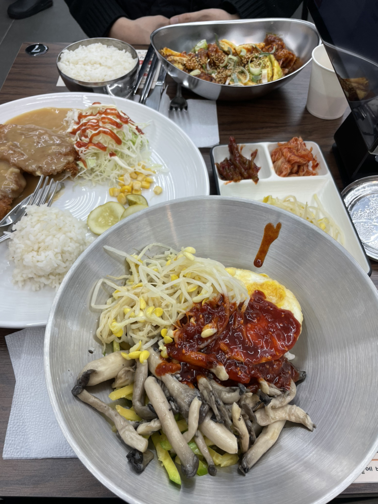 신혜자 냉면&돈까스 대표 사진