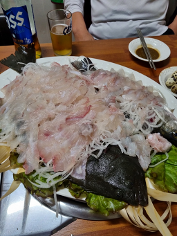 Cheongjeonghoetjip (청정횟집) 1