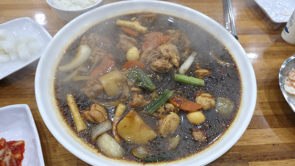 Janggunjjimdak (장군찜닭) 1