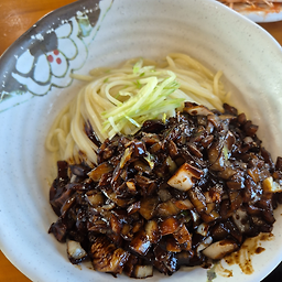 Milmarumatjjajang (밀마루맛짜장) 1
