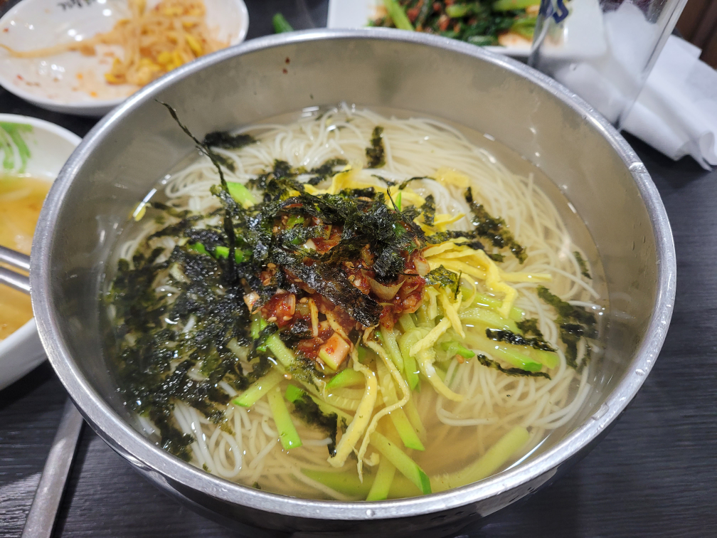 Wonmijeong (원미정) 1