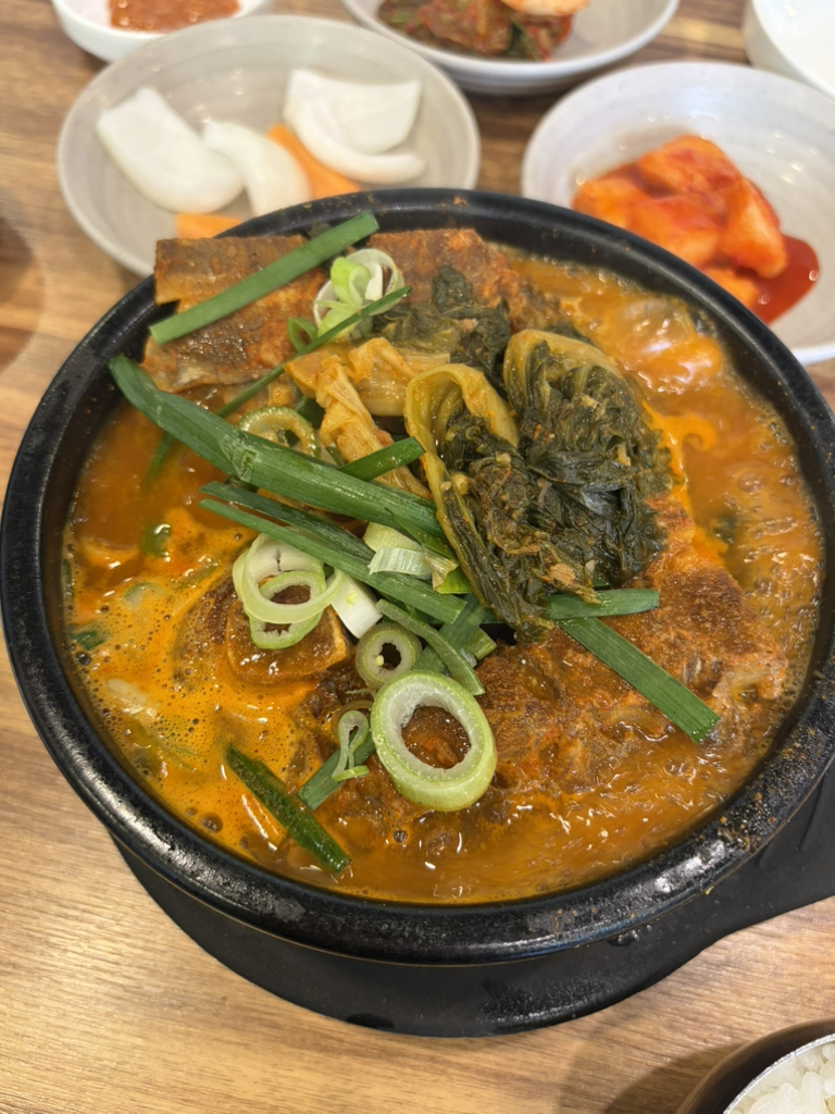 청석골감자탕 3