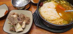 Jobangseolreongtang (조방설렁탕) 1