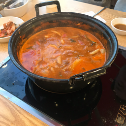 Deungchonsyabeukalguksu seongbuk 3