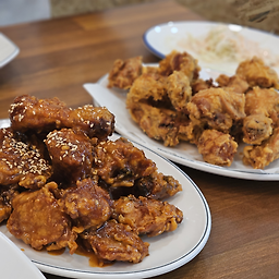 Gwonokja yetnaltongdak&andongjjimdak (권옥자 옛날통닭&안동찜닭) 2