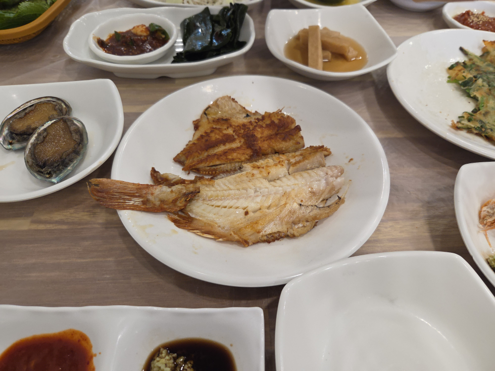 수정횟집 4