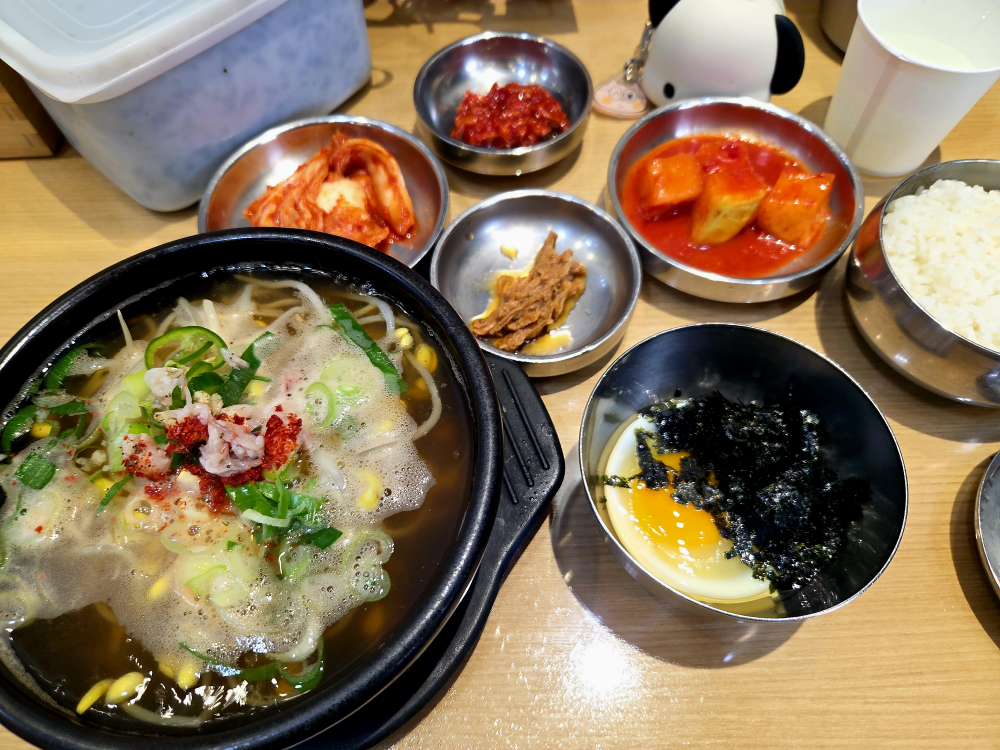 넷길이콩나물국밥 6
