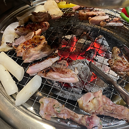 반가숯불닭갈비 홍대본점 대표 사진