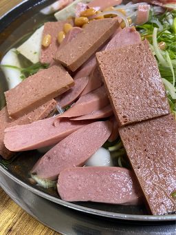 Joganebudaejjigae (조가네부대찌개) 3
