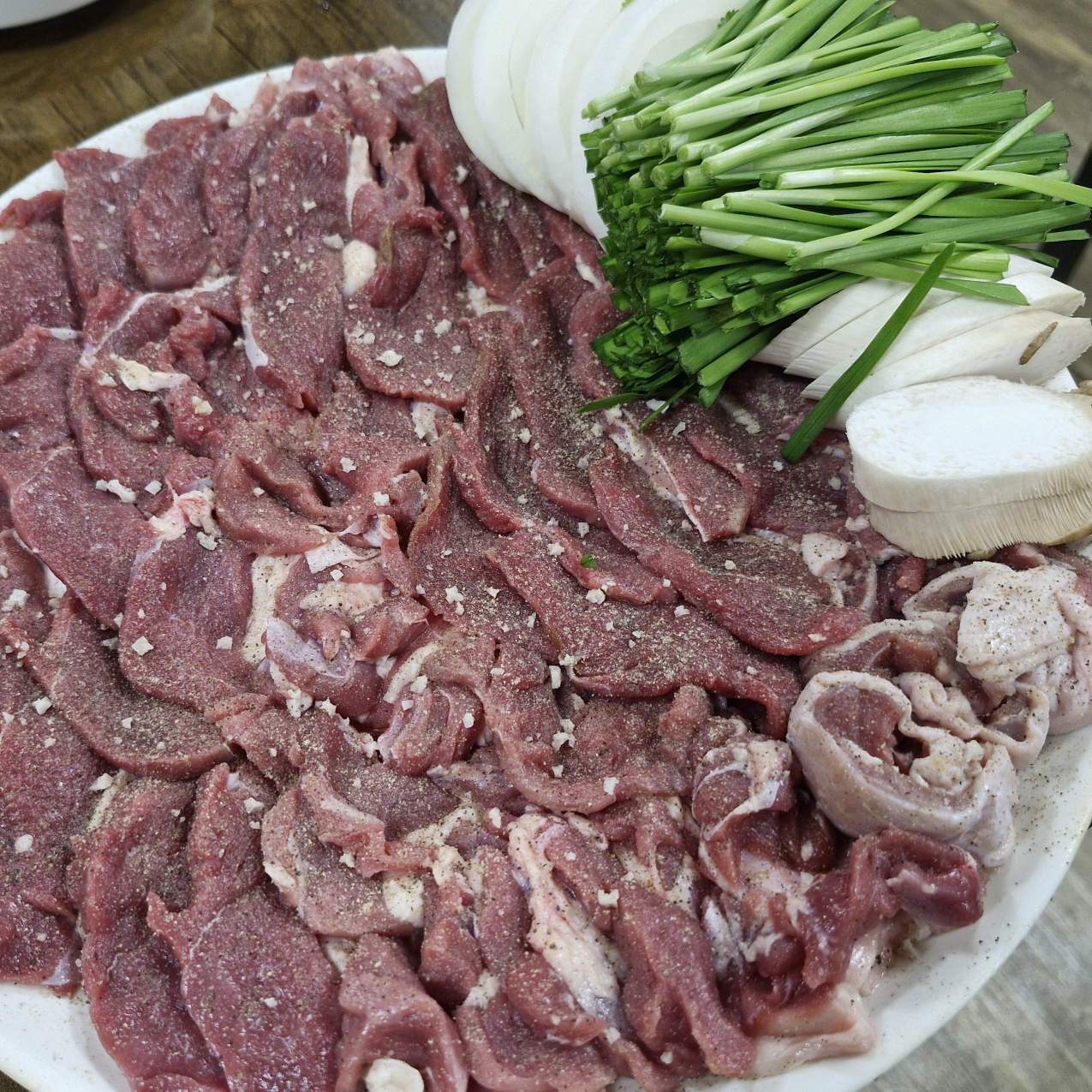Dumbeongori (둠벙오리) 2