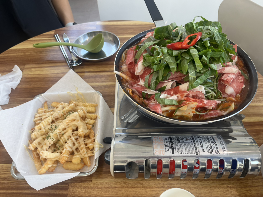 Palpaltteokboki (팔팔떡볶이) 1
