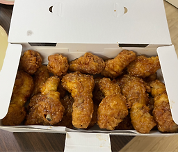Gyochonchikin motgoljeom (교촌치킨 못골점) 1