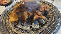 Myeongnyunjinsagalbi (명륜진사갈비) 2