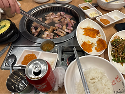 Rubitongdwaeji (루비통돼지) 2