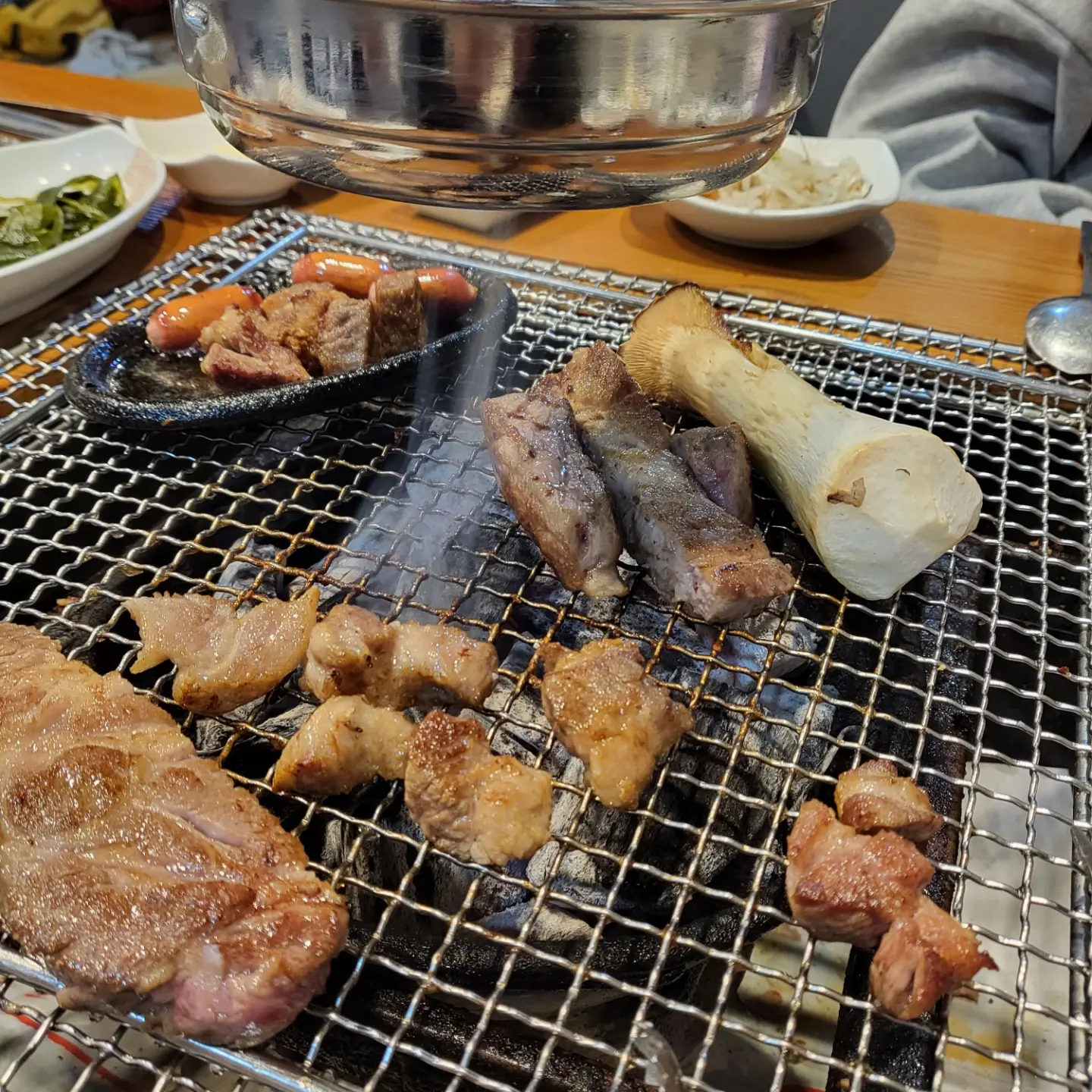 김가네팔도돼지 2