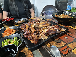 Boeunwangjokbal (보은왕족발) 2