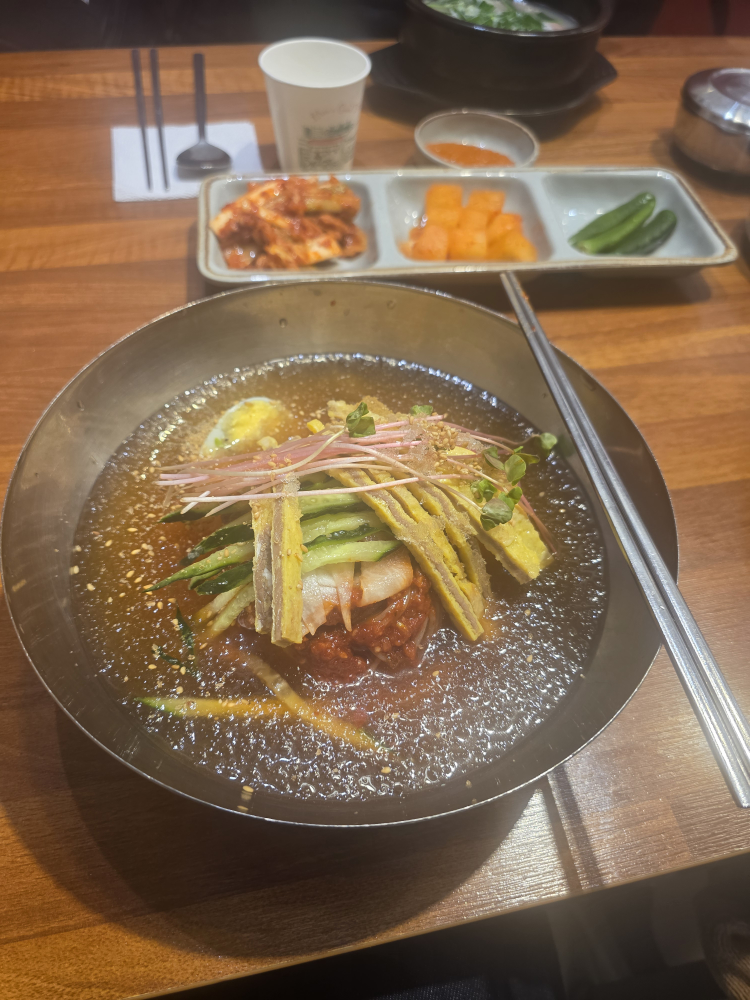 Haeundae gomemilmyeon (해운대 고메밀면) 1