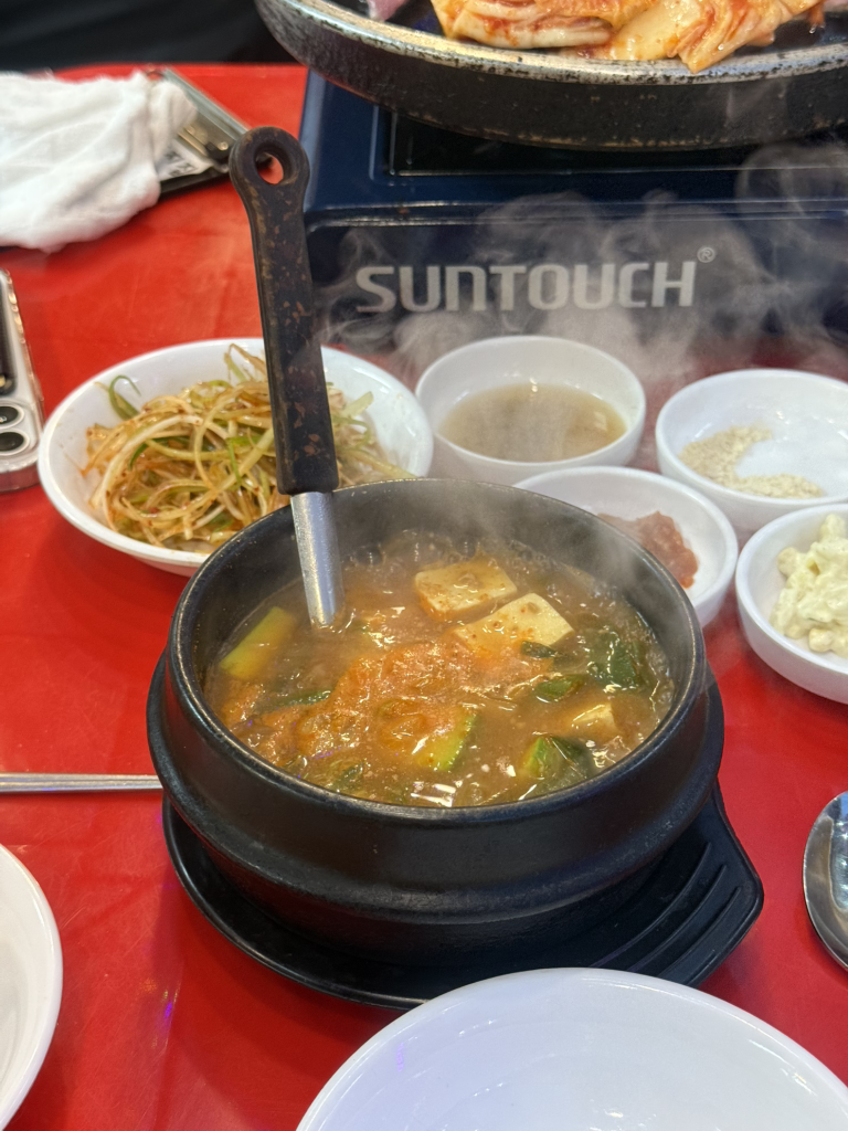 통돼지집 대표 사진