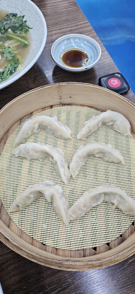 Badasanghoe (바다상회) 3