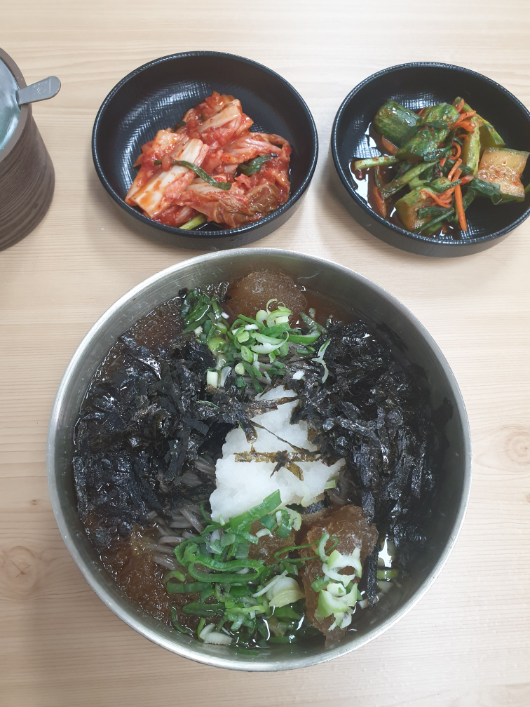 Myeongjanggukbapjip 1