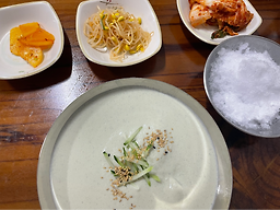 Maetdolkongmulguksu (맷돌콩물국수) 3