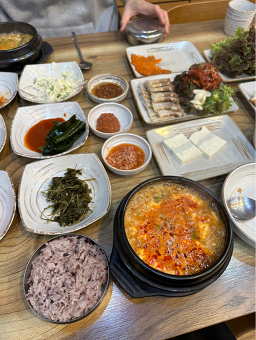 Eommasonsundubu (엄마손순두부) 2