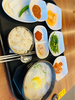 Ilpumdwaejigukbappyeongrijeom (일품돼지국밥평리점) 2