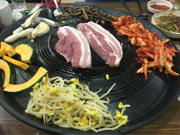 Deodeoksotttukkeongsamgyeopsal 1
