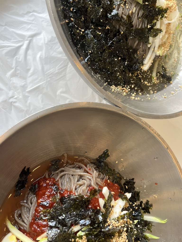 Janghourijipgalbimakguksu 4