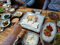 Halmeoniuisondubu (할머니의손두부) 3