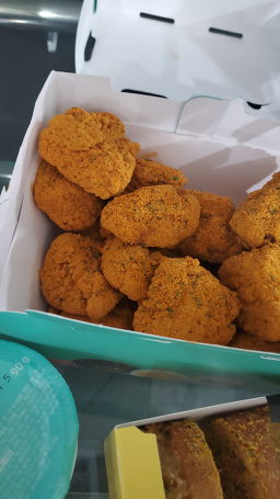 BHC치킨 송정역점 사진 3