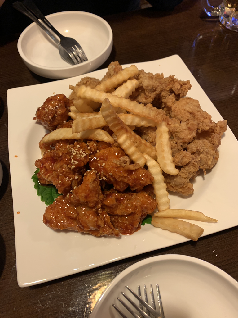 BBQ참숯바베큐치킨 독산점 대표 사진