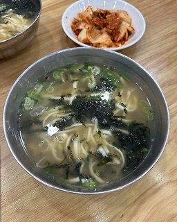 Yangpyeongkalguksu (양평칼국수) 2