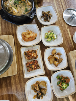 Mideumsondubu (미듬손두부) 1