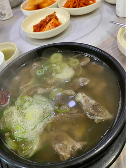 Ijuhwanjeontonghanu (이주환전통한우) 1