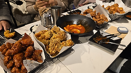 교촌치킨 숙대점 사진 5