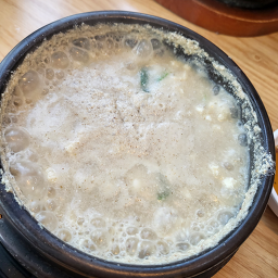 Dolkkaemaeulmaetdol sundubu (돌깨마을맷돌 순두부) 3