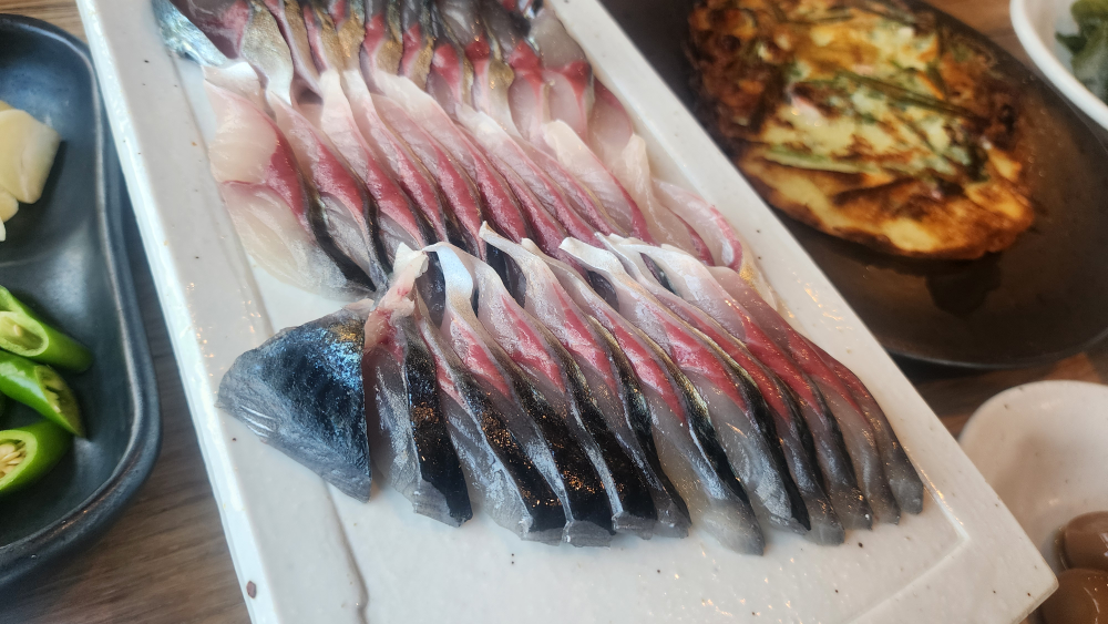 성산수산식당 대표 사진