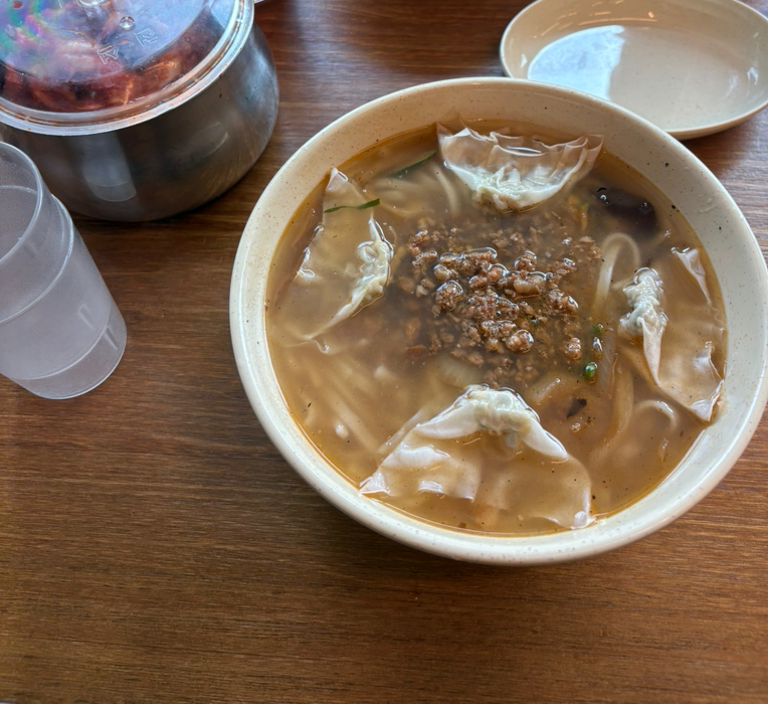 명동교자 명동역점 신관 본점 사진 3