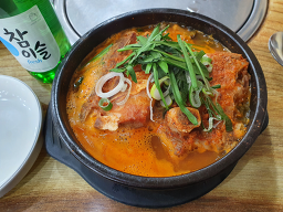 청석골감자탕 2