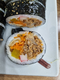 Haneulsadari monyeogimbap (하늘사다리 모녀김밥) 2