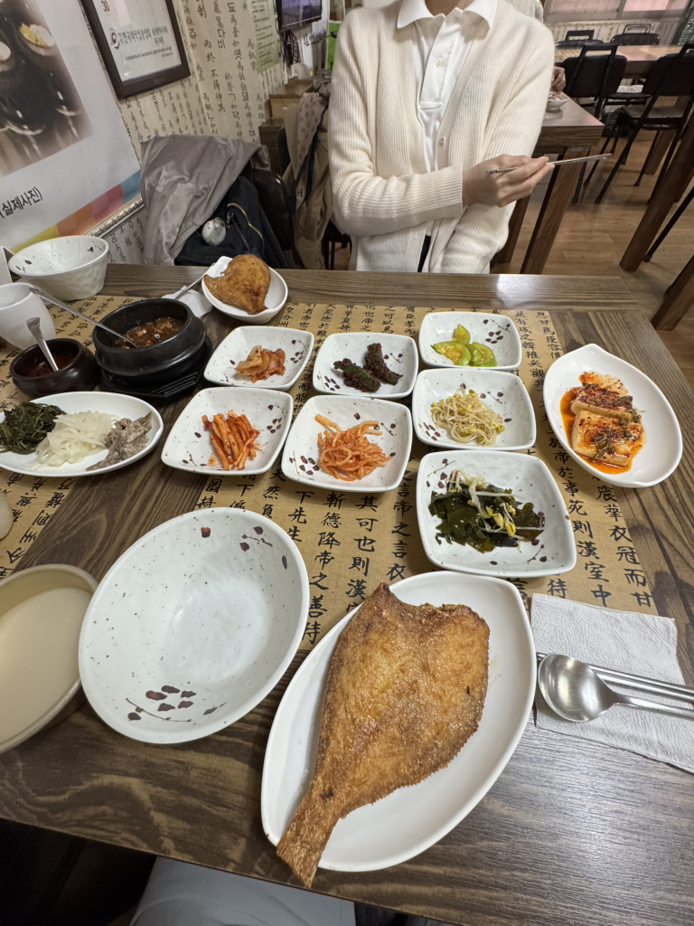 Jeongseongondeurebapjip (정선곤드레밥집) 2