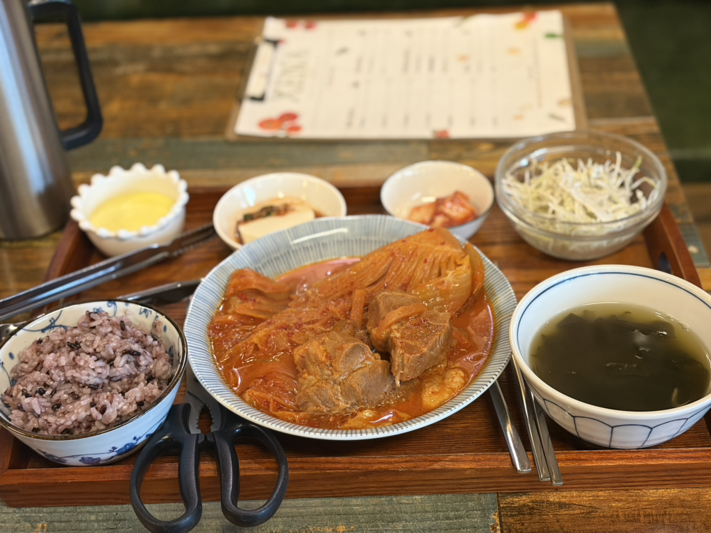 Jenakichin (제나키친) 1
