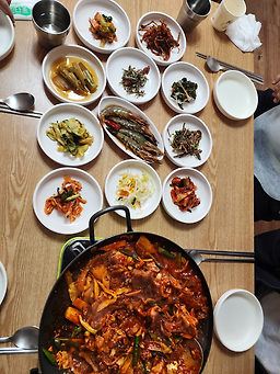 Sikdorak (식도락) 1
