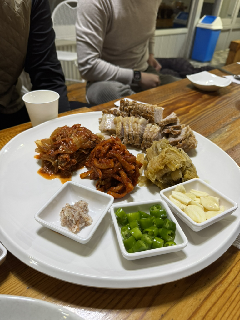 Solbatsikdang (솔밭식당) 1